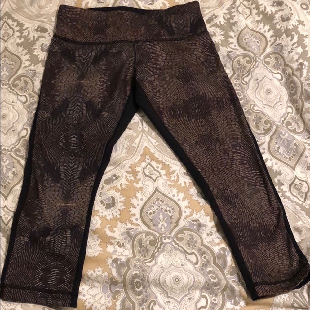 Lululemon 7/8 leggings size 6